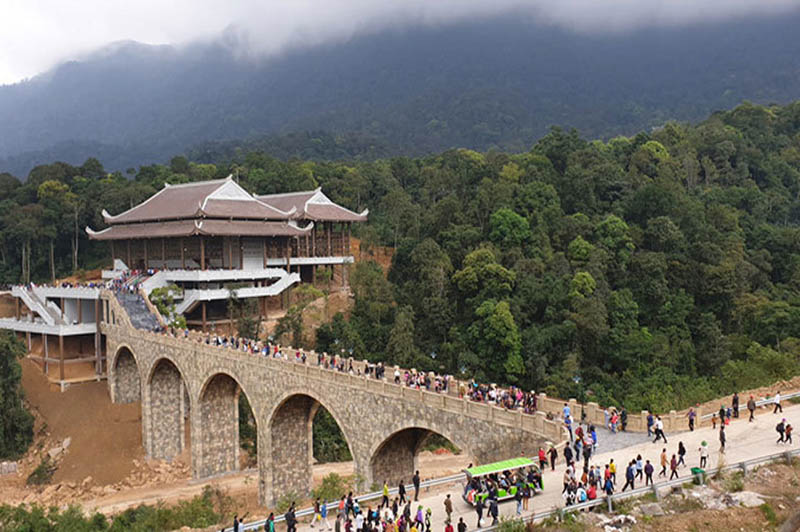 Tour Du Lịch Yên Tử 2 Ngày 1 Đêm Từ Hà Nội 5 tourdulichhalngyentu3n2d