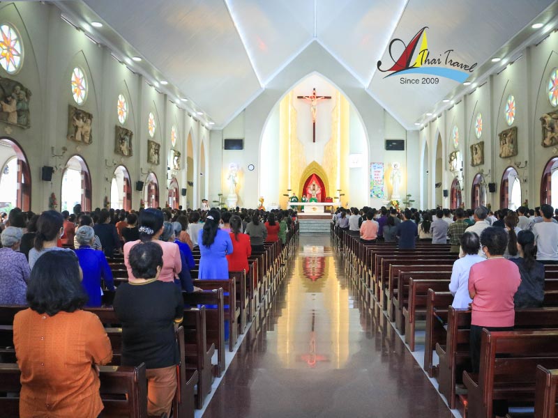 catholic churches tours in vietnam2