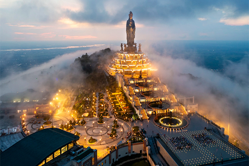 Tour Du Lịch Địa Đạo Củ Chi – Mê Kong – Núi Bà Đen 5 Ngày 4 Đêm Từ HCM 6 tourdiadaocuchimekongnuibaden5n4d