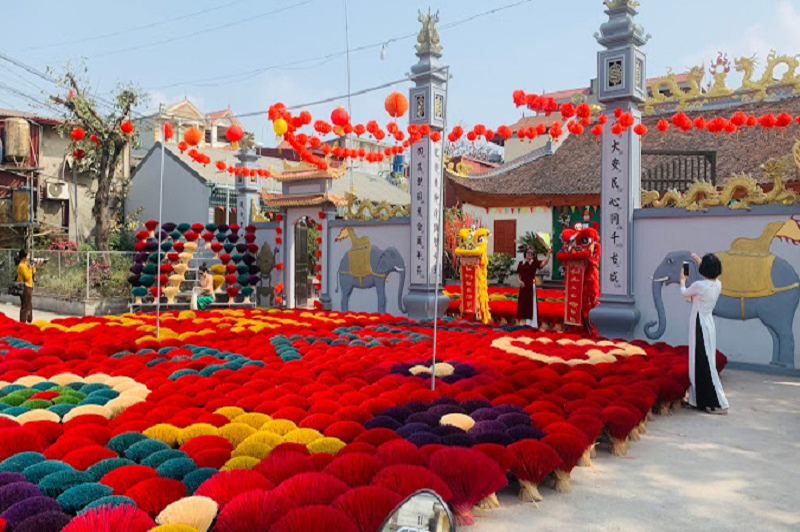 quangphucauincensevillagetourism