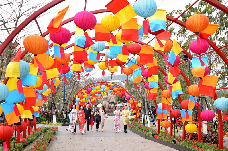 sunworldhalongflowerfestivalyoushouldknow