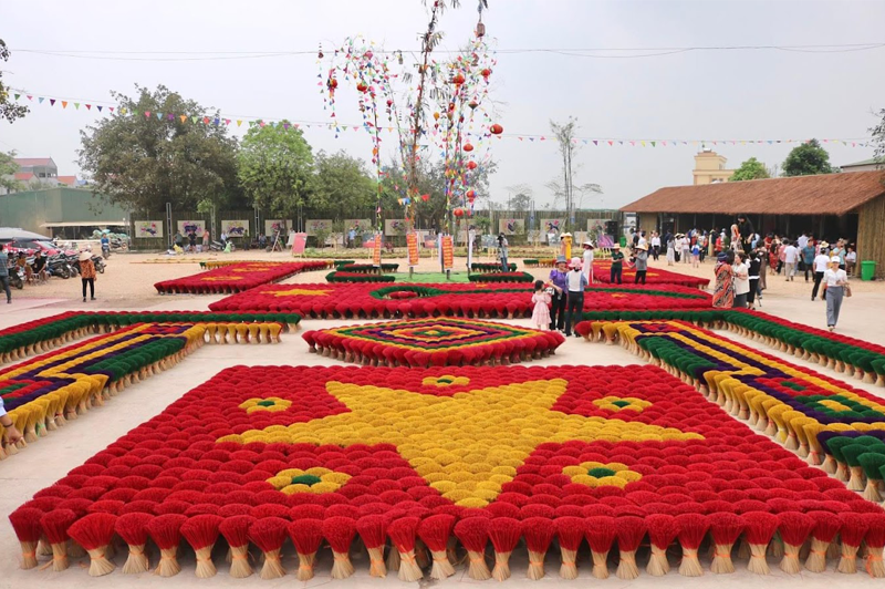 visitingtheincensemakingvillageofquangphucau