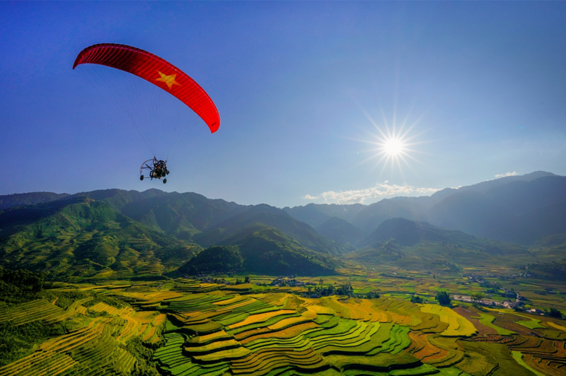 baytrenmuavangmucangchai