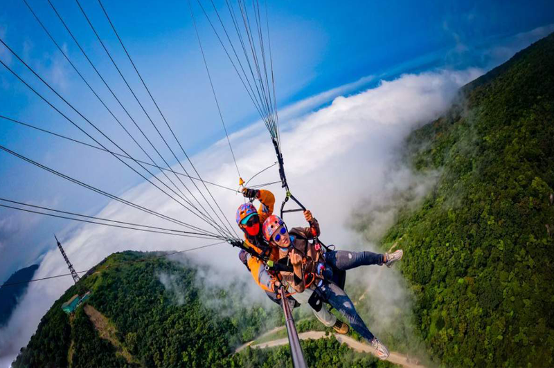 paraglidinginsontrapeninsuladanang