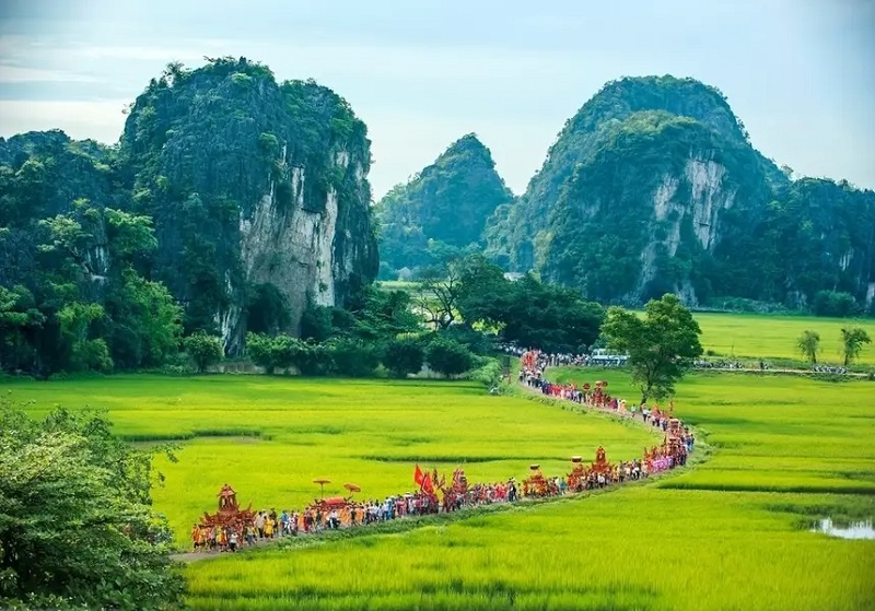 Ninh Binh Tourism in April 26 ninhbinhtourisminapril