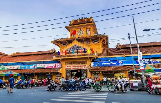 SAIGON DISCOVER AND SHOP AT TRADITIONAL LOCAL MARKETS TOUR