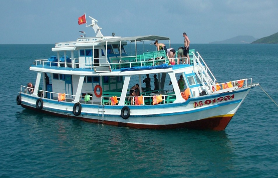 FISHING TRIP SUNRISE “BIG FISH” FISHING