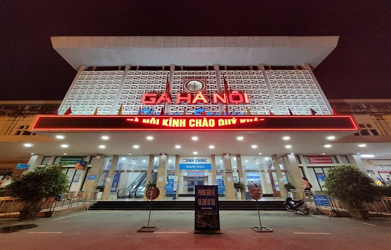 Hanoi Center To Hanoi Railway By Private Car